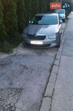 Лифтбек Skoda Superb 2009 в 