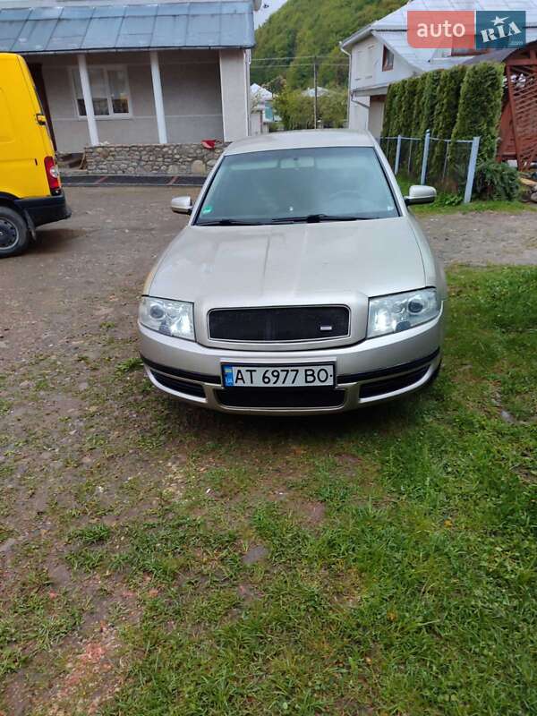 Лифтбек Skoda Superb 2005 в 