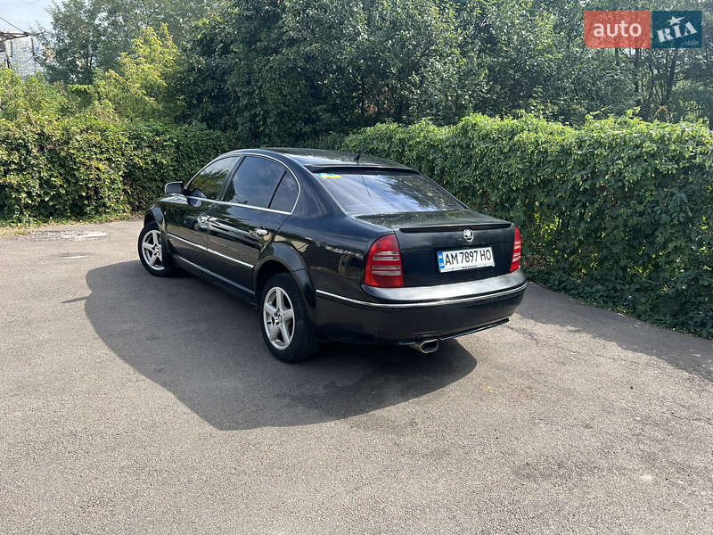 Лифтбек Skoda Superb 2006 в Киеве