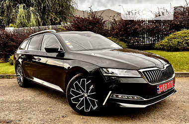 Универсал Skoda Superb 2020 в Киеве