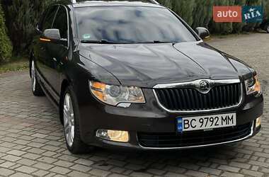 Универсал Skoda Superb 2010 в 
