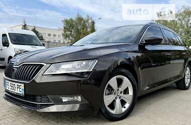 Универсал Skoda Superb 2019 в Киеве