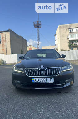 Ліфтбек Skoda Superb 2019 в Іршаві