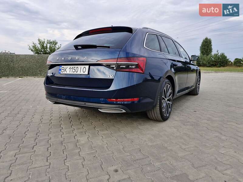 Универсал Skoda Superb 2020 в Вараше