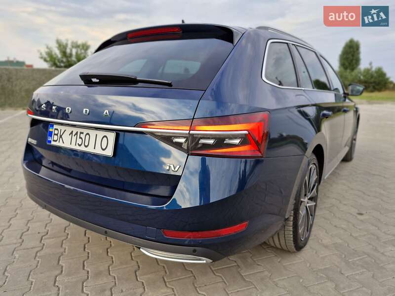 Универсал Skoda Superb 2020 в Вараше
