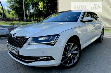 Лифтбек Skoda Superb 2017 в Днепре