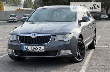 Ліфтбек Skoda Superb 2008 в Дніпрі