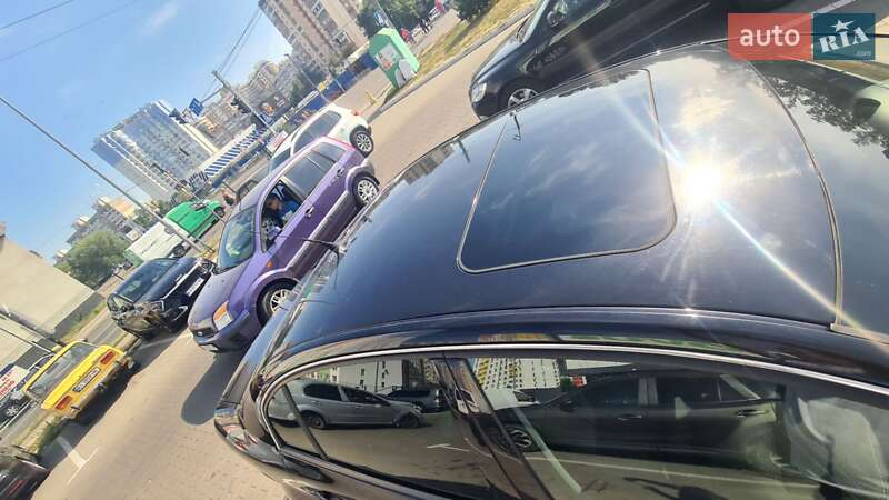 Ліфтбек Skoda Superb 2004 в Броварах