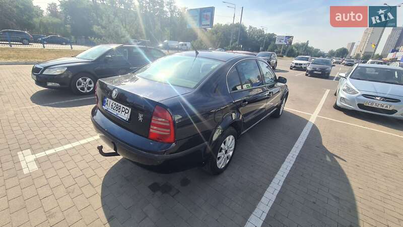 Ліфтбек Skoda Superb 2004 в Броварах
