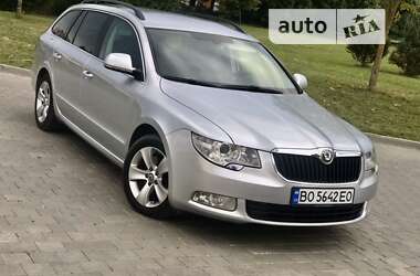 Универсал Skoda Superb 2013 в Тернополе