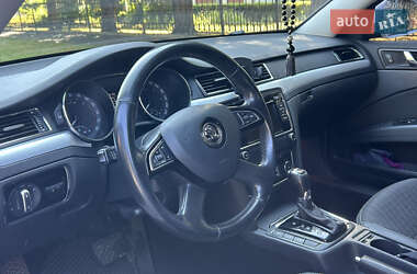 Лифтбек Skoda Superb 2013 в Умани