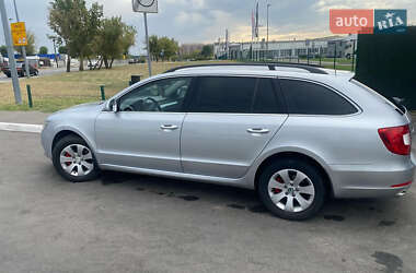 Универсал Skoda Superb 2012 в 