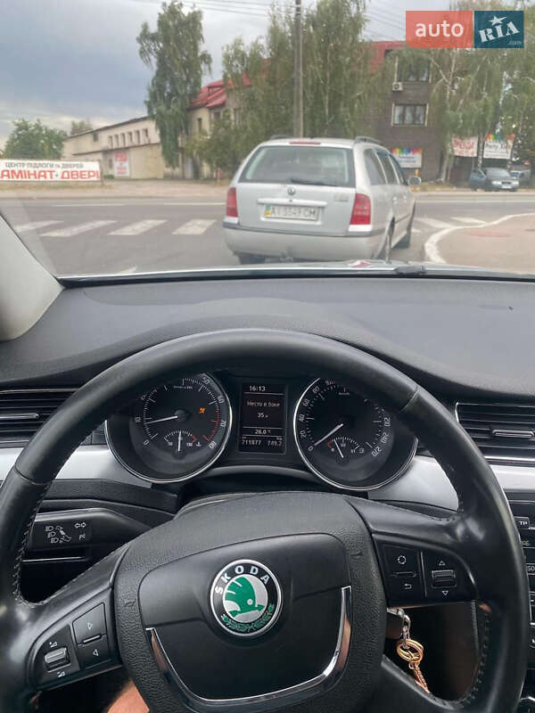 Универсал Skoda Superb 2012 в Киеве
