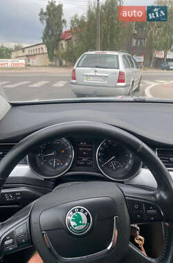 Универсал Skoda Superb 2012 в 