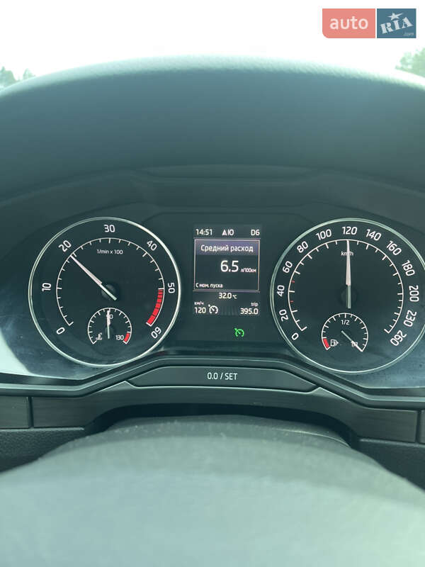Ліфтбек Skoda Superb 2015 в Дніпрі