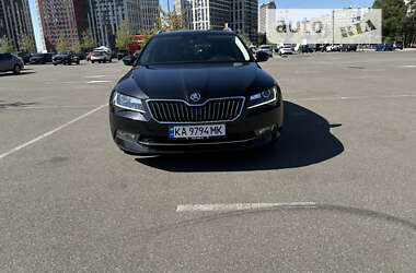 Универсал Skoda Superb 2015 в Киеве