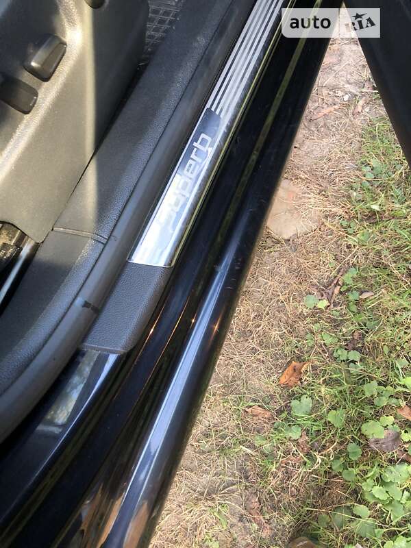 Універсал Skoda Superb 2011 в Дрогобичі фото 11 Універсал Skoda Superb 2011 в Дрогобичі