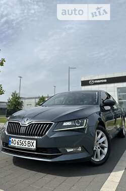 Ліфтбек Skoda Superb 2016 в Мукачевому