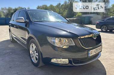 Универсал Skoda Superb 2011 в Киеве