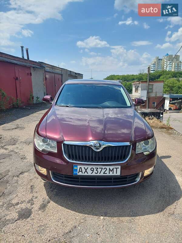Лифтбек Skoda Superb 2009 в Харькове