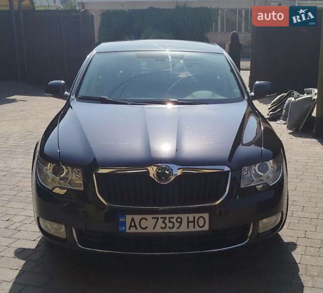 Лифтбек Skoda Superb 2012 в Ковеле