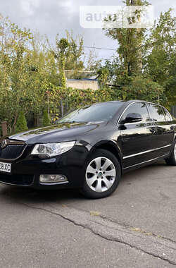 Ліфтбек Skoda Superb 2012 в Кривому Розі