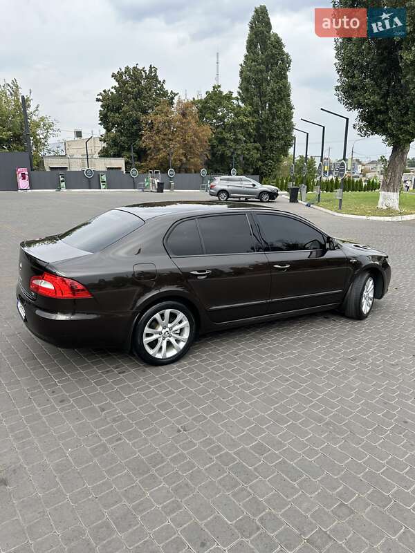 Лифтбек Skoda Superb 2013 в Харькове