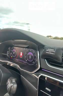 Универсал Skoda Superb 2018 в 