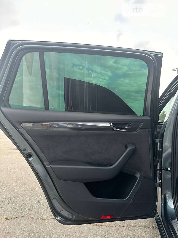 Универсал Skoda Superb 2018 в Николаеве