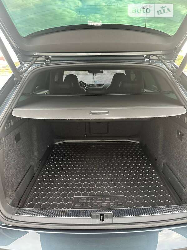 Универсал Skoda Superb 2018 в Николаеве