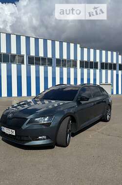 Универсал Skoda Superb 2018 в 