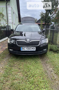 Лифтбек Skoda Superb 2014 в Львове