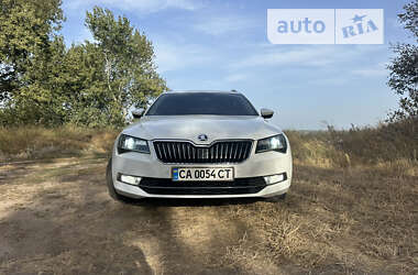 Универсал Skoda Superb 2016 в Черкассах