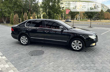 Лифтбек Skoda Superb 2012 в Полтаве