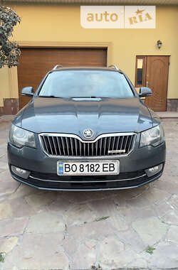 Універсал Skoda Superb 2014 в Тернополі