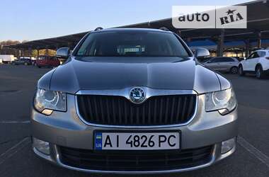 Універсал Skoda Superb 2013 в Києві