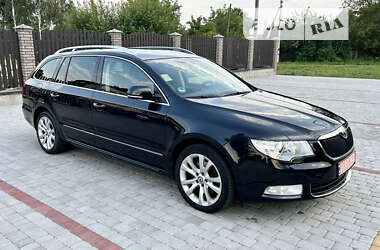 Універсал Skoda Superb 2010 в Хмельницькому