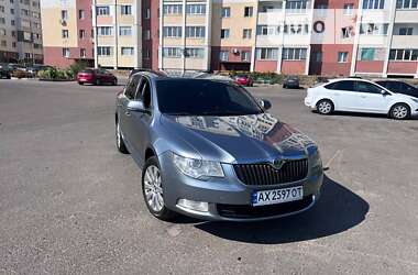 Лифтбек Skoda Superb 2009 в Харькове