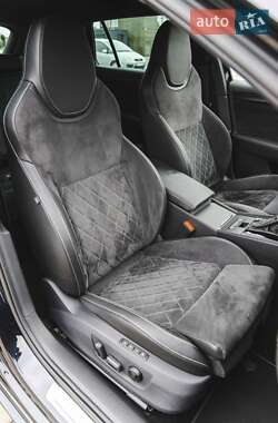 Универсал Skoda Superb 2020 в 