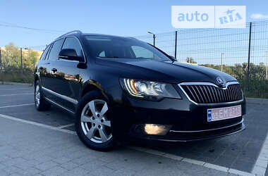 Универсал Skoda Superb 2014 в Львове