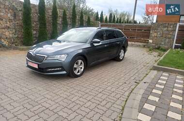 Универсал Skoda Superb 2020 в Стрые