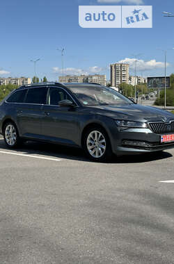 Универсал Skoda Superb 2020 в Каменском