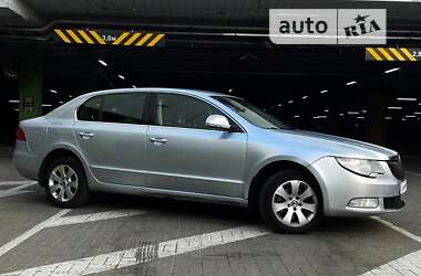 Ліфтбек Skoda Superb 2008 в Києві