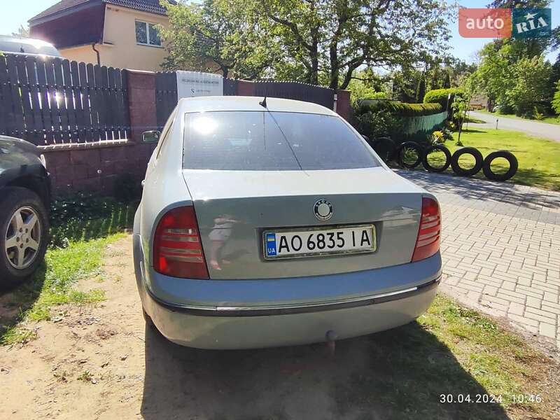 Лифтбек Skoda Superb 2004 в Сваляве