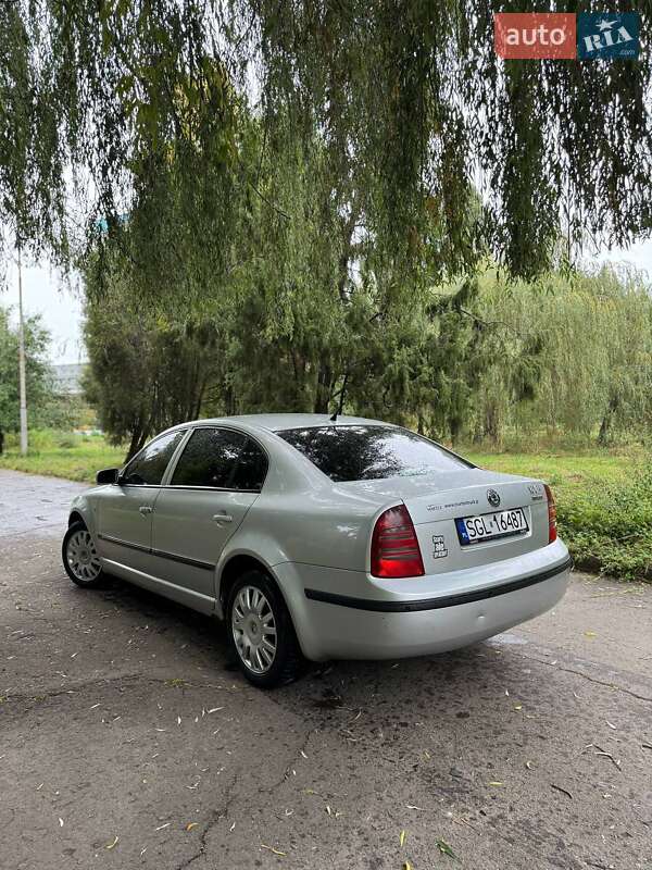Ліфтбек Skoda Superb 2007 в Рівному