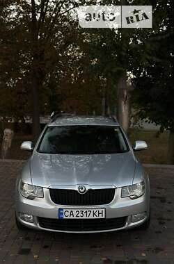 Універсал Skoda Superb 2012 в Смілі