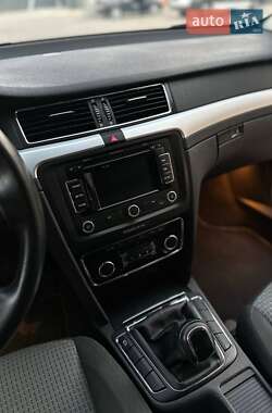 Универсал Skoda Superb 2012 в 