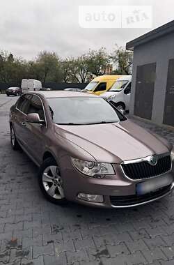 Ліфтбек Skoda Superb 2012 в Івано-Франківську