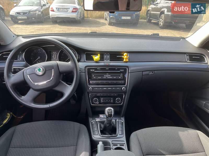 Лифтбек Skoda Superb 2009 в Киеве фото 12 Лифтбек Skoda Superb 2009 в Киеве