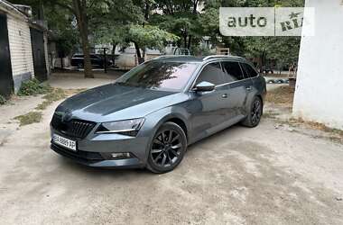 Универсал Skoda Superb 2018 в Кропивницком